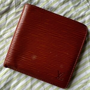 Louis Vuitton Epi Bifold Wallet
